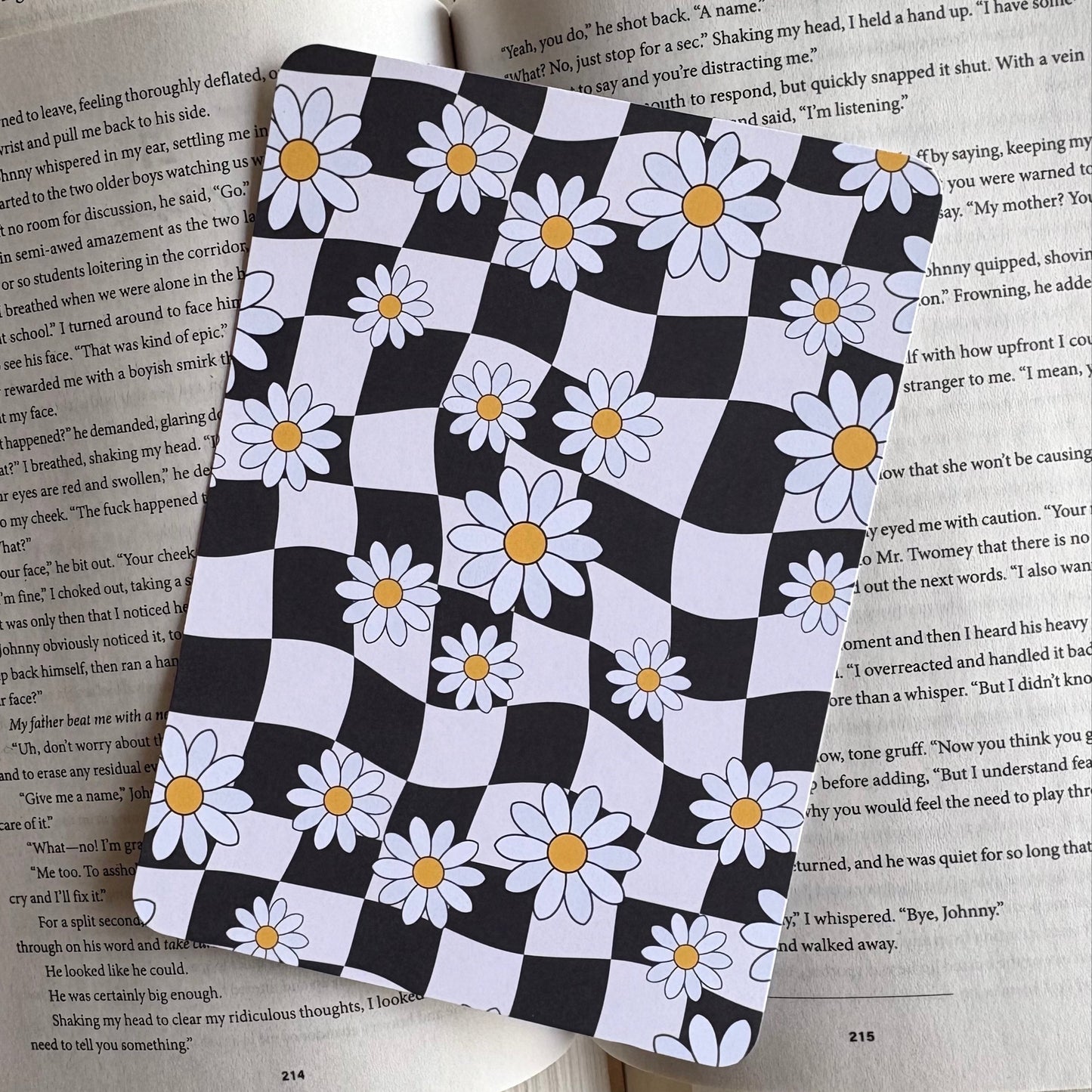 Kindle Insert - Checkered Daisies