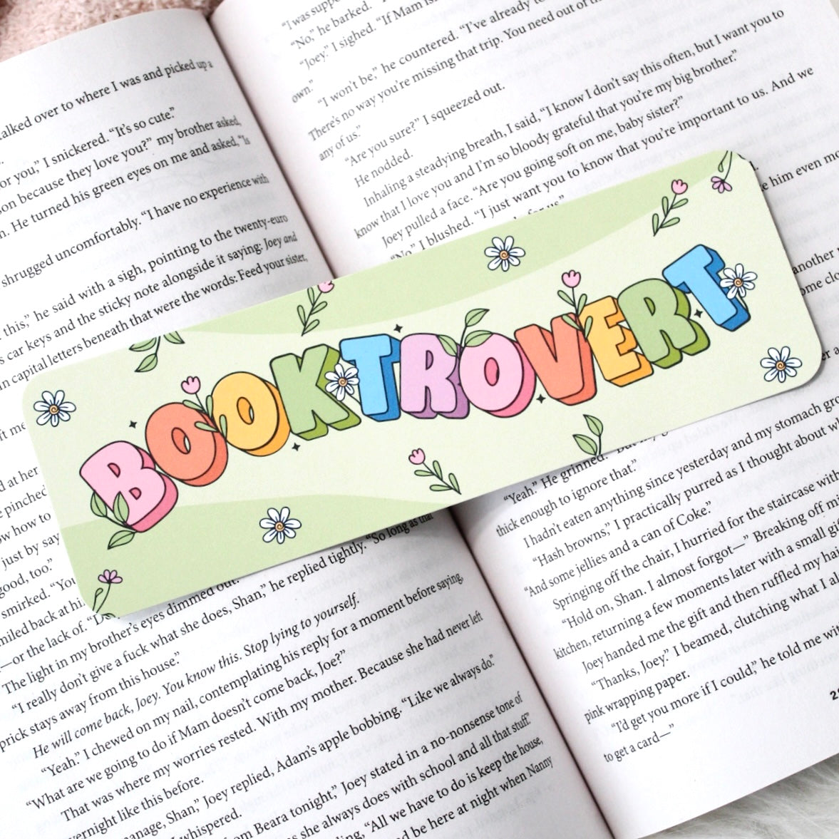 Booktrovert Bookmark