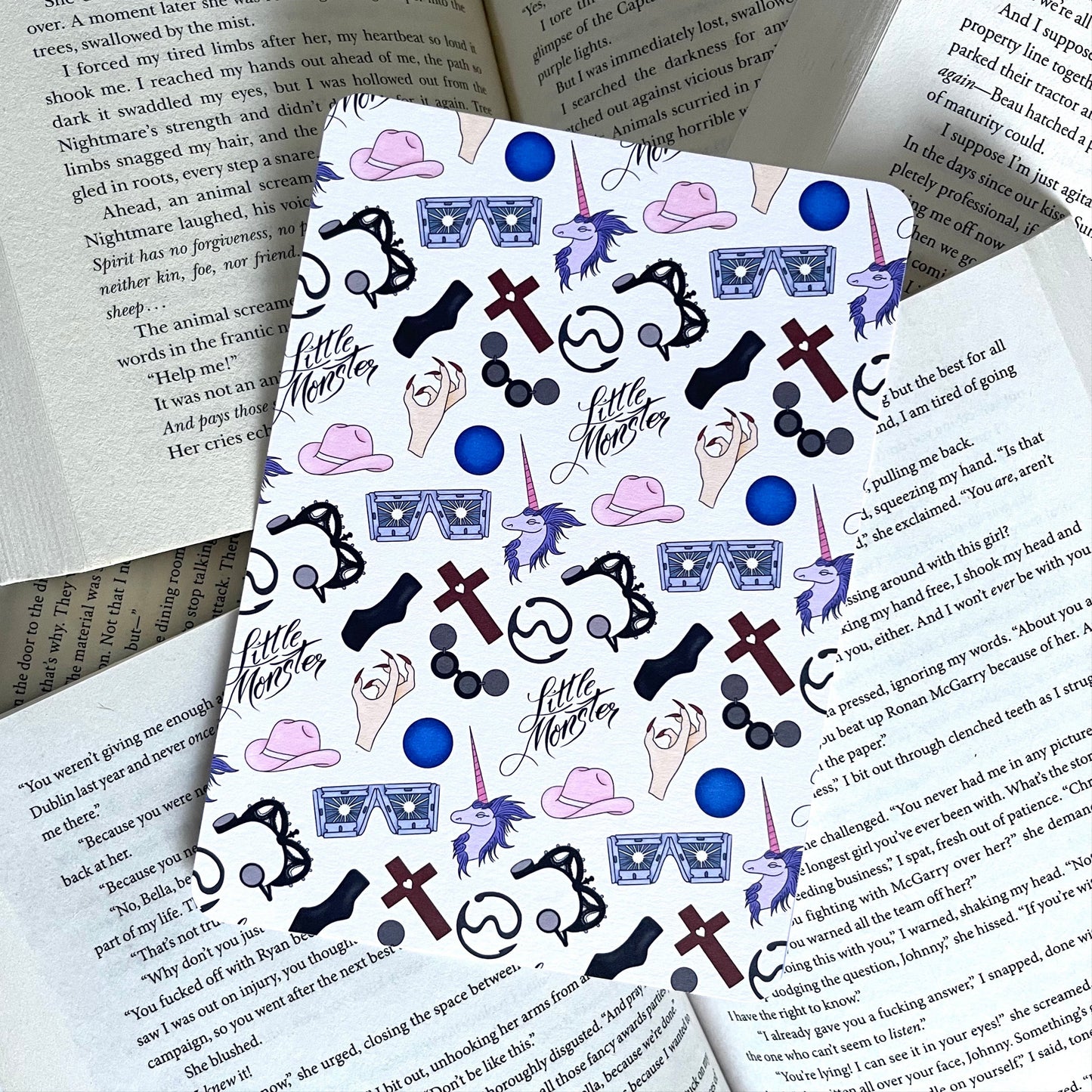 Kindle Insert - She's Giving Gaga