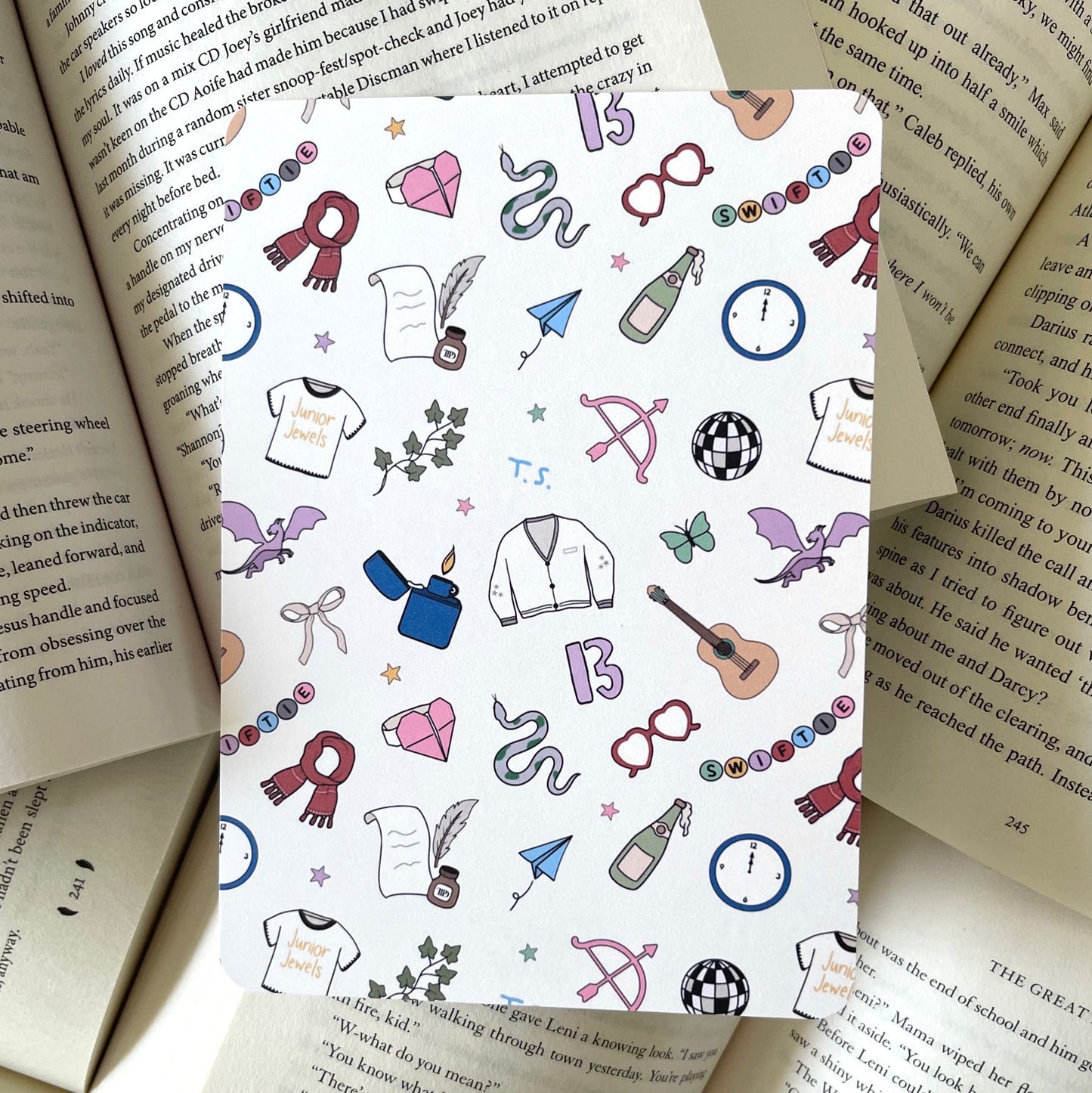 Kindle Insert - She's An Icon